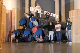 Vue de l’exposition « Hôtel dynamite », 2018, David Michael Clarke, photo : ©fdeladerriere