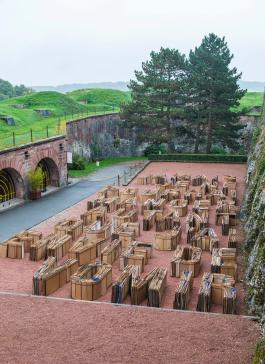 Enrique Jezik - Jamais je ne pourrai manger autant que j’ai envie de vomir