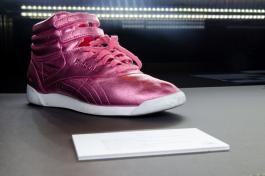 La Cellule (Becquemin & Sagot),Road Movie Peplum, Accessoires du film, 2018, centre d’art Le Lait, Albi, © Morgane Pelissier