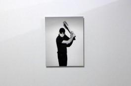 Michael Gumhold « Untitled (Kadavergehorsam/Obéissance Aveugle) », 2016. Courtesy de l’artiste et Georg Kargl Fine Arts, Vienne, Autriche. Production BBB centre d’art.