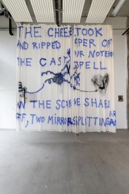 Vue de l’exposition collective Position latérale de sécurité, Bétonsalon - Centre d’art et de recherche, Paris, 2019. Thelma Cappello, sans titre, 2019.  Image © Aurélien Mole.