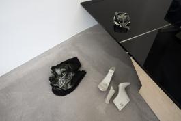 Marta Huba, Stoned Belly, the Feet, 2021 Vue de l’exposition de Jagna Ciuchta, Le pli du ventre cosmique, 2021, Bétonsalon – centre d'art et de recherche, Paris Photo : Jagna Ciuchta © Adagp 2021 Marta Huba, Stoned Belly, the Feet, 2021 Vue de l’exposition de Jagna Ciuchta, Le pli du ventre cosmique, 2021, Bétonsalon – centre d'art et de recherche, Paris Photo : Jagna Ciuchta © Adagp 2021