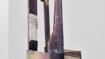 Antoine Renard, Untitled (Olfarchitecture study 02), 2020  Bois, cire, parfums (laurier, thym, orange, myrthe) sur base en métal. Vue d’exposition à la Galleria Mario Iannelli à Rome. Courtesy Antoine Renard et Galleria Mario Iannelli, Rome.