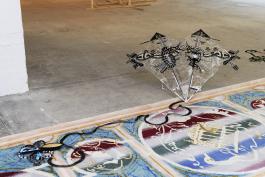 Anna Solal, Cerf-volant siamois, 2018 - Passerelle Centre d'art contemporain, Brest © photo : Aurélien Mole, 2018
