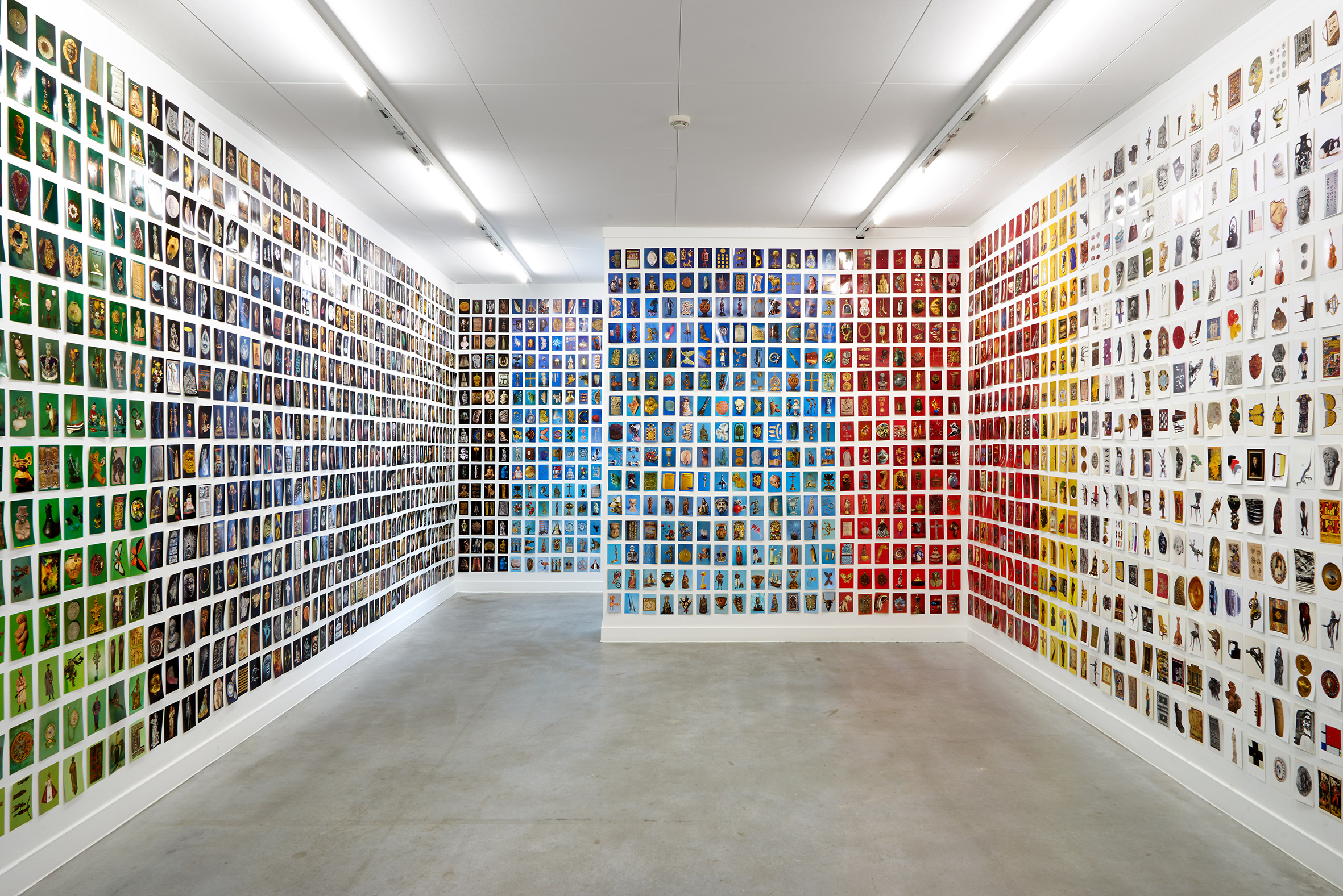 Oriol Vilanova, Anything, everything, 2016. Exhibition view M-Museum Leuven. Photo Dirk Pauwels Oriol Vilanova, Anything, everything, 2016. Exhibition view M-Museum Leuven. Photo Dirk Pauwels