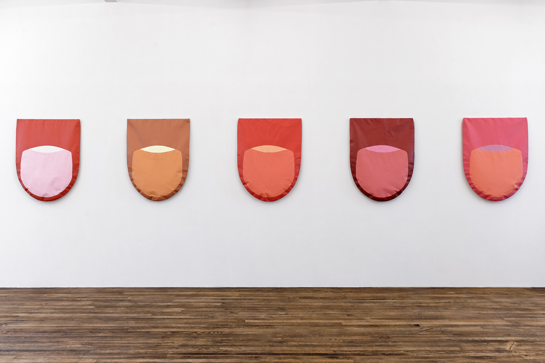 Sophie Nys, Monument aux ongles, 2015, prodution CRAC Alsace. Crédits photographiques Aurélien Mole. Courtesy Sophie Nys et Greta Meert, Bruxelles