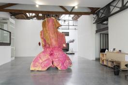 Anita Molinero, Balise !, 2019. Bouée maritime, mousse expansée, peinture en spray. Production Le 19, Crac. Photos Angélique Pichon et le 19, Crac.