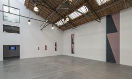 Olivier Filippi - Noir / Vert / Rose. 5 x 10 m