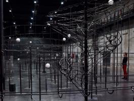 Jeppe Hein - Distance
